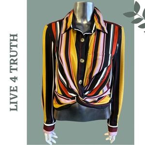 Live 4 Truth Striped Button Up
Pullover Shirt Cropped Multi Color
Size Medium